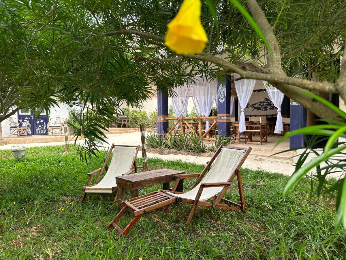 Ocean Breeze Boutique Hotel 南威 外观 照片