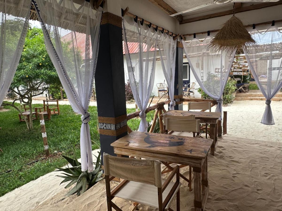 Ocean Breeze Boutique Hotel 南威 外观 照片