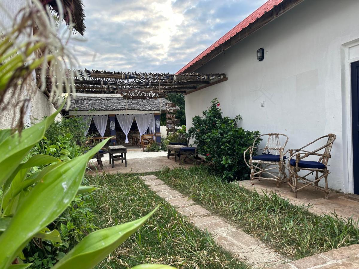 Ocean Breeze Boutique Hotel 南威 外观 照片