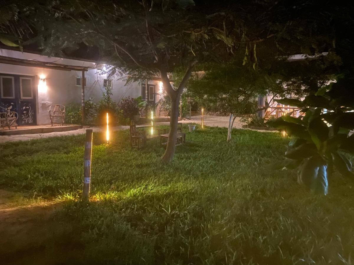 Ocean Breeze Boutique Hotel 南威 外观 照片