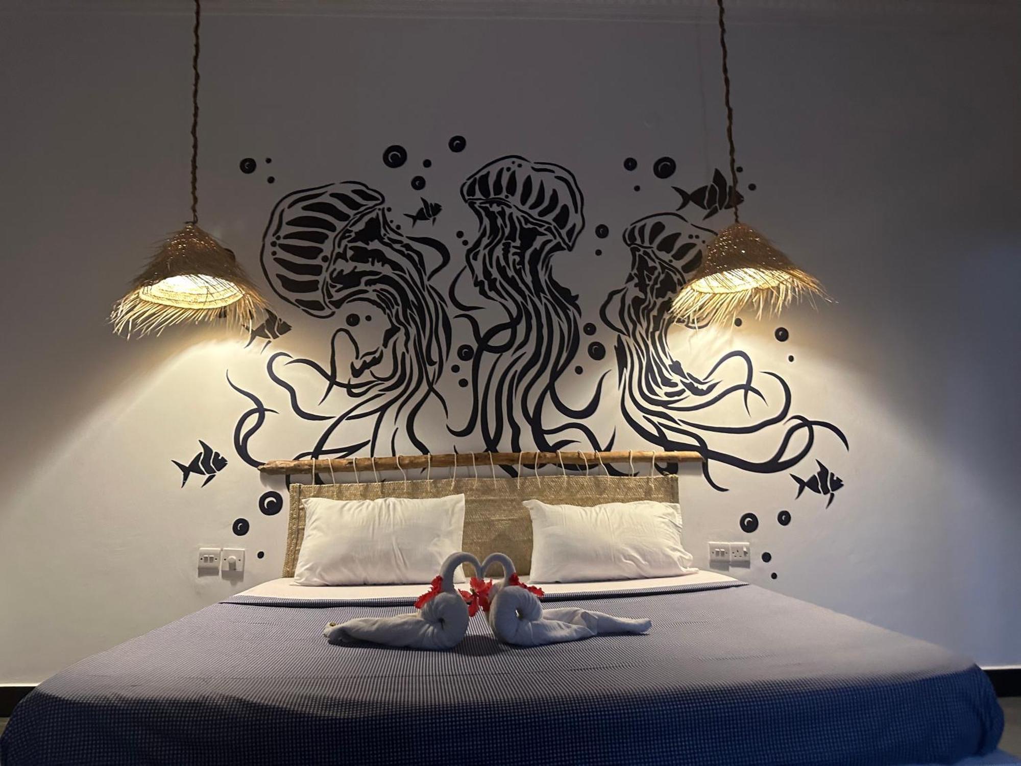 Ocean Breeze Boutique Hotel 南威 外观 照片